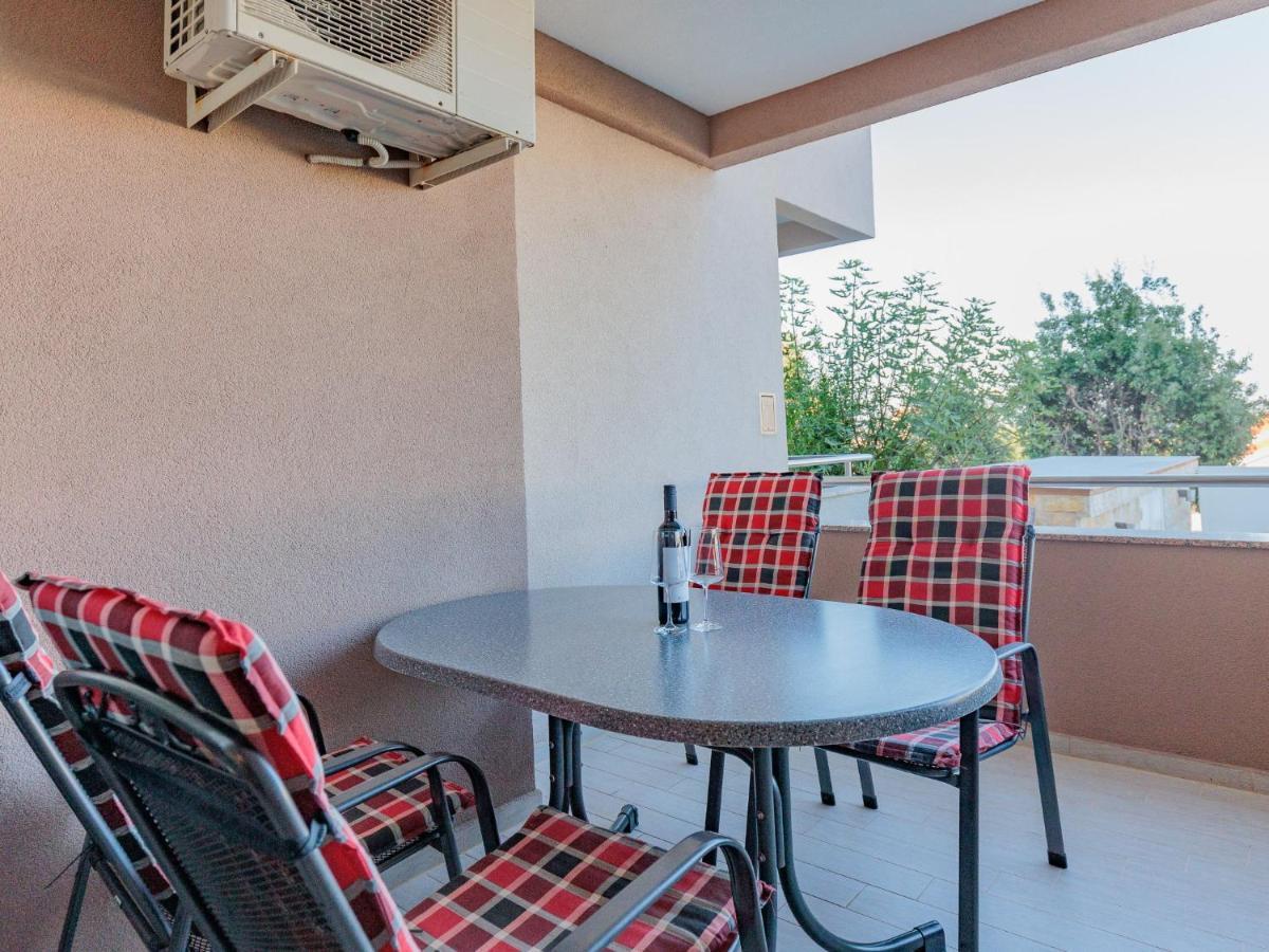 Apartment Mlasina-2 By Interhome Hoek van Holland Ngoại thất bức ảnh